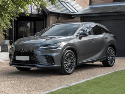 Record-breaking 8-minute recovery sees Tracker locate £40k Lexus RX with the thief still inside